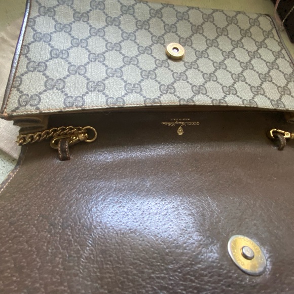 Vintage GG clutch made in take “authentic” vi tags condition no strap - Picture 9 of 15